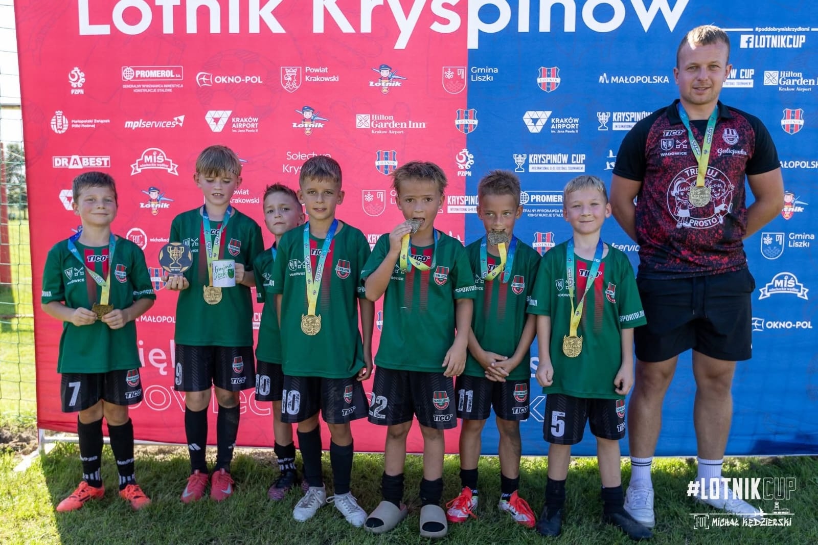 Żaki na turnieju Lotnik Cup w Kryspinowie
