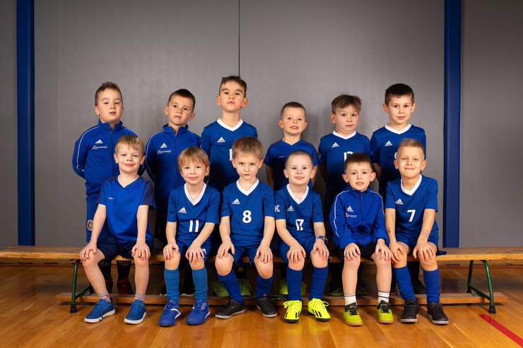 2019 niebieski