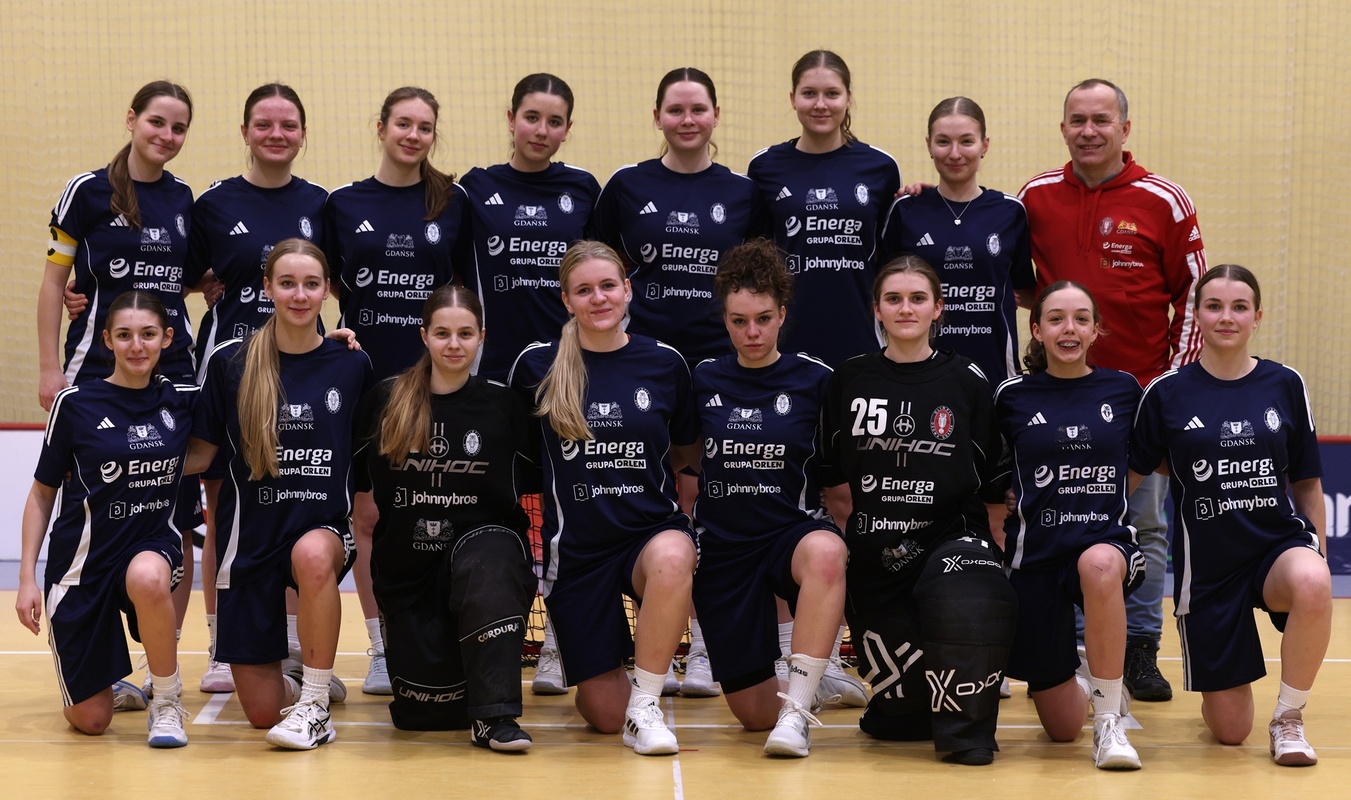 Zdecydowane zwycięstwo juniorek starszych!