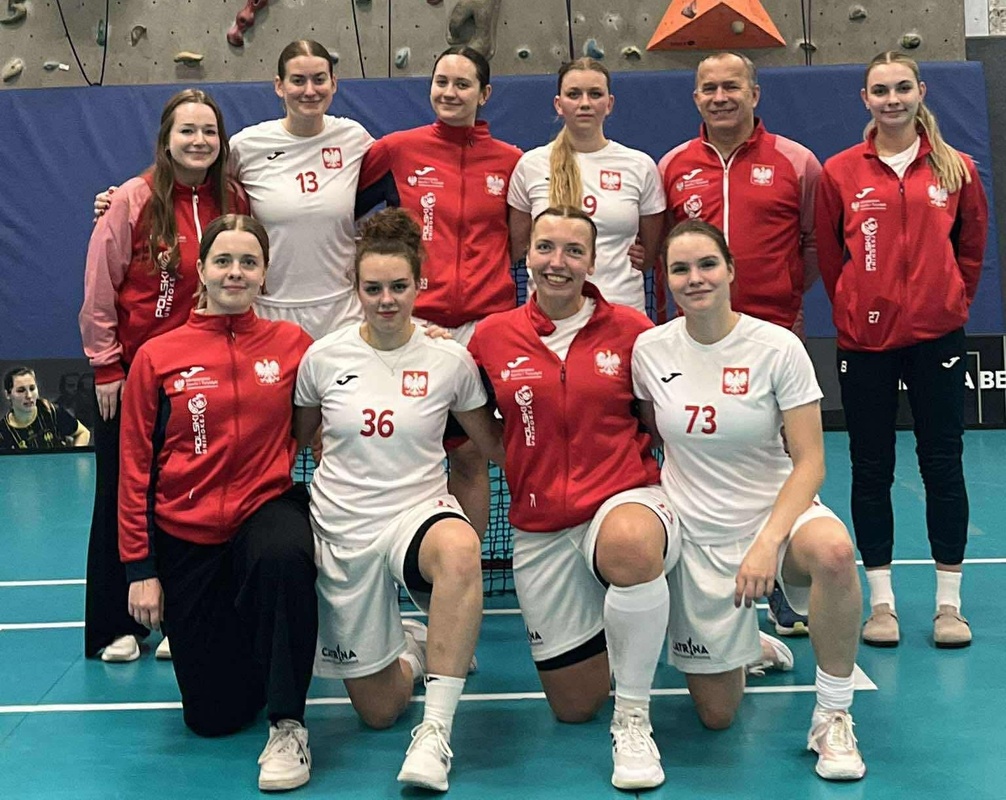 Aż 8 zawodniczek Olimpii Osowa w 6 Nations Floorball Challenge!