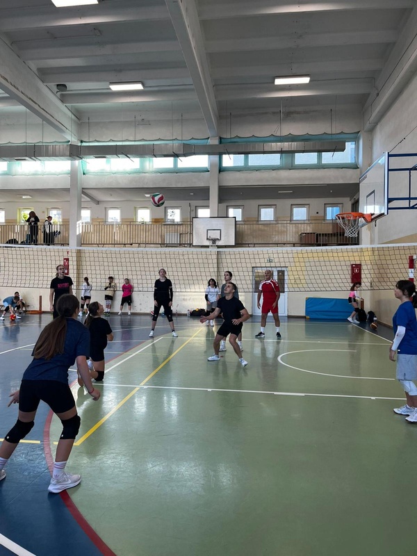 Siatkówka łączy pokolenia