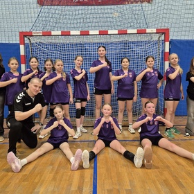 Kolejna wygrana zespołu 2014 i mł.! 🥇🔥🤾‍♀️