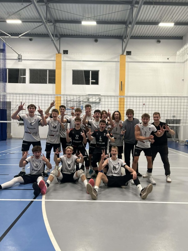 Trzecie miejsce juniorów po fazie zasadniczej