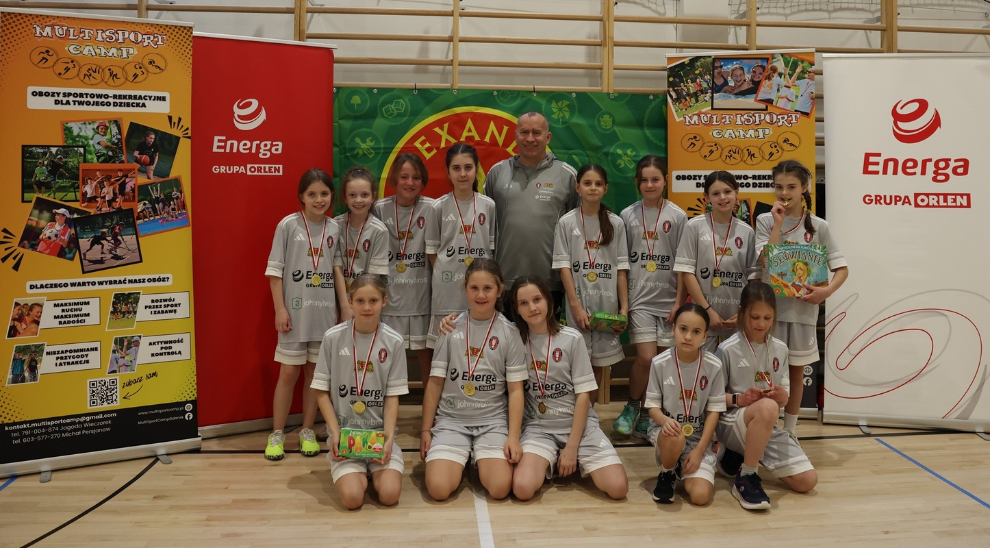 Awans do półfinałów mistrzostw Polski dwóch drużyn młodziczek!